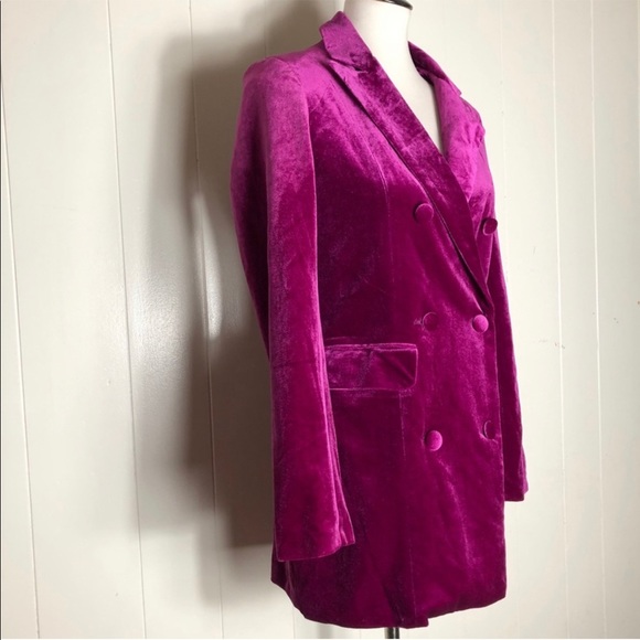 Elegant Purple Velvet Women's Dress - Picture 3 of 6